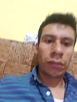 Snapshot of josehot151515 chatting on February 5, 2026, 4:17 am josehot151515 online show from February 5, 2026, 4:17 am