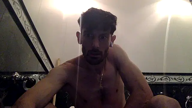 nicolaaaaas online show from April 11, 2026, 9:08 pm