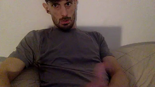 nicolaaaaas online show from April 12, 2026, 1:16 pm