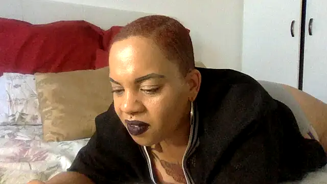 Snapshot of Rose_Gold_0503 chatting on December 7, 2024, 3:08 pm Rose Gold 0503 online show from December 7, 2024, 3:08 pm