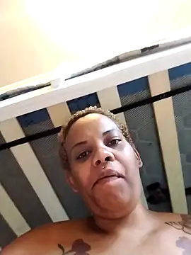 Snapshot of Rose_Gold_0503 chatting on January 14, 2026, 7:47 am Rose Gold 0503 online show from January 14, 2026, 7:47 am