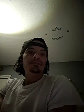 Snapshot of gifted723 chatting on October 15, 2025, 1:33 pm gifted723 online show from October 15, 2025, 1:33 pm