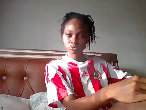 Snapshot of Toxique_ chatting on December 13, 2024, 2:38 pm Toxique online show from December 13, 2024, 2:38 pm