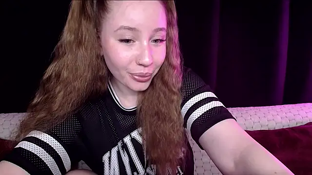 Snapshot of SindiWatsoon chatting on March 6, 2025, 5:22 pm SindiWatsoon online show from March 6, 2025, 5:22 pm