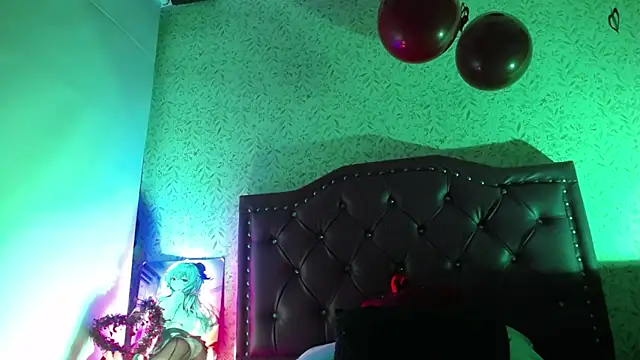 luly pink online show from February 19, 2026, 2:40 am