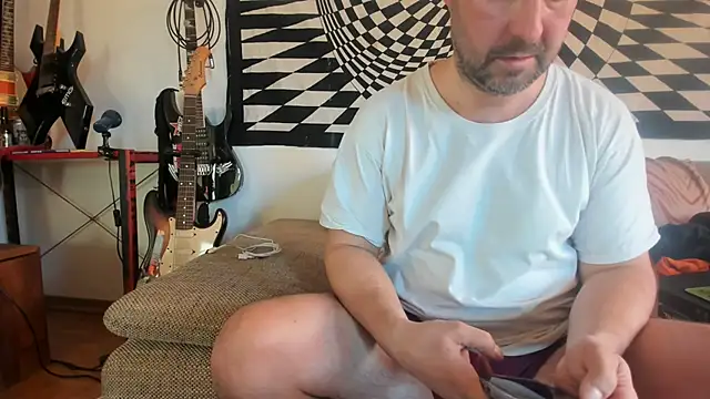 Snapshot of soulfuck92 chatting on January 3, 2025, 1:47 pm soulfuck92 online show from January 3, 2025, 1:47 pm