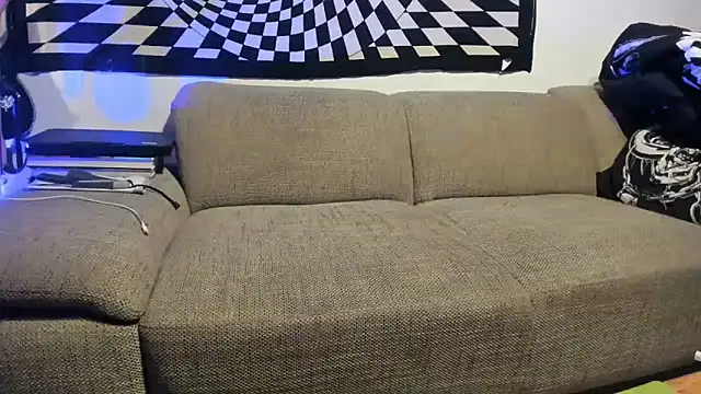 Snapshot of soulfuck92 chatting on February 6, 2025, 8:23 pm soulfuck92 online show from February 6, 2025, 8:23 pm