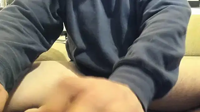 Snapshot of soulfuck92 chatting on March 14, 2025, 5:24 pm soulfuck92 online show from March 14, 2025, 5:24 pm