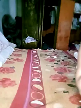 Snapshot of Meral1 chatting on October 7, 2025, 1:08 pm Meral1 online show from October 7, 2025, 1:08 pm