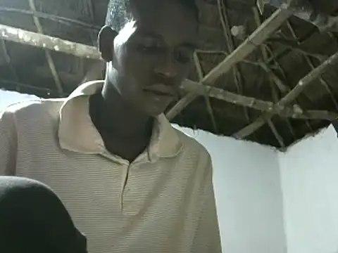 Snapshot of Bigras0011 chatting on January 21, 2025, 2:54 am Bigras0011 online show from January 21, 2025, 2:54 am