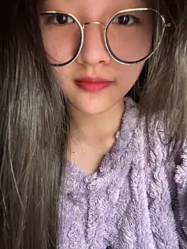 Krixxi22 online show from February 11, 2026, 2:33 pm