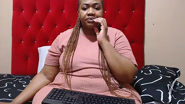 MIGHTYASSS online show from November 14, 2025, 6:56 am