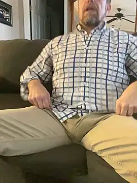 Realybigdill online show from December 18, 2025, 6:47 pm