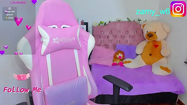 karla cute01 online show from March 28, 2026, 2:05 pm