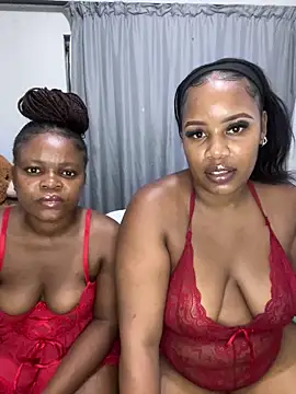 MimiCurves online show from January 9, 2025, 9:37 pm