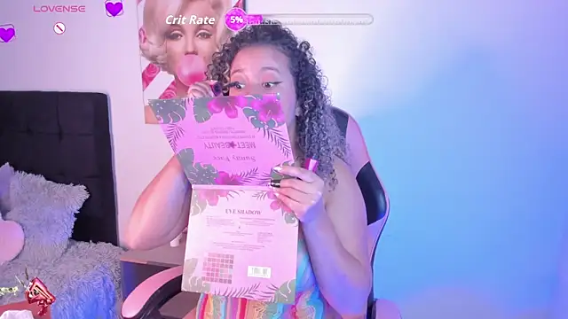 Kenia tompson01 online show from October 29, 2025, 3:14 pm