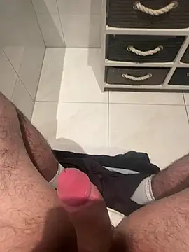 Deralboaus01 online show from March 22, 2025, 12:49 am