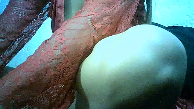 Snapshot of Bellabeltrann chatting on November 10, 2025, 10:47 am Bellabeltrann online show from November 10, 2025, 10:47 am