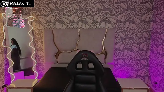 Mellani tay online show from September 29, 2025, 3:11 am