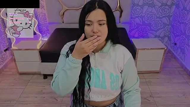 Mellani tay online show from November 6, 2025, 3:18 am