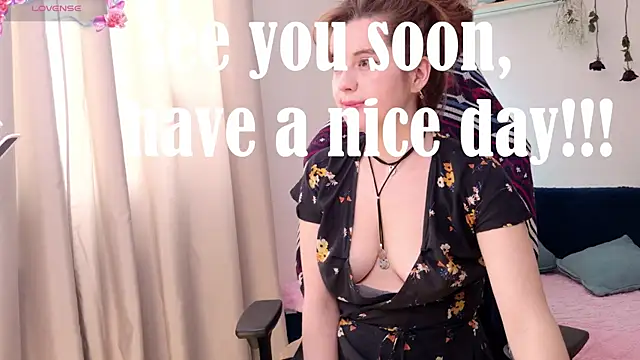 Snapshot of Lisa_sweetheels chatting on February 25, 2025, 6:03 am Lisa sweetheels online show from February 25, 2025, 6:03 am