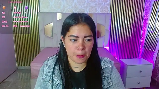 Snapshot of martinna_tay chatting on June 21, 2026, 3:20 am martinna tay online show from June 21, 2026, 3:20 am