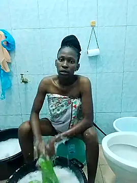 LOVELY-2BERRY online show from February 22, 2026, 5:40 am