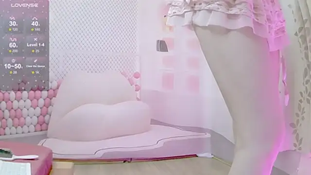 Snapshot of Sumi_y chatting on January 16, 2026, 2:59 am Sumi y online show from January 16, 2026, 2:59 am