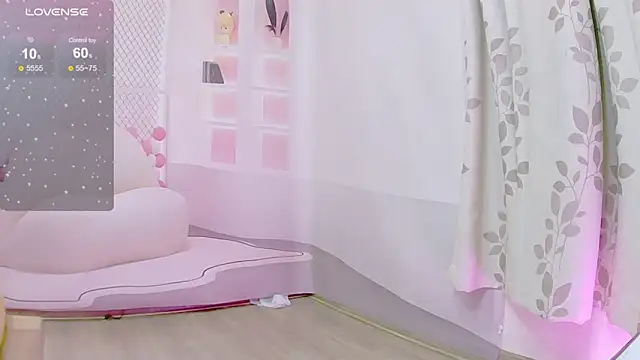 Snapshot of Sumi_y chatting on March 14, 2026, 2:39 am Sumi y online show from March 14, 2026, 2:39 am