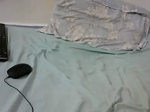 Creamy-Queen online show from February 25, 2025, 5:04 pm