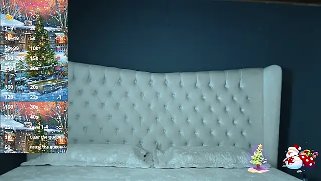 Snapshot of nichole_bree_ chatting on December 6, 2024, 11:11 am nichole bree  online show from December 6, 2024, 11:11 am
