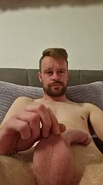 Snapshot of palaubr chatting on November 12, 2025, 9:58 pm palaubr online show from November 12, 2025, 9:58 pm