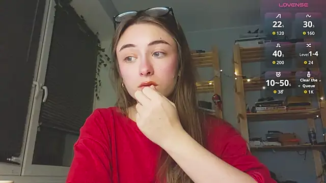 monlight  dana online show from December 3, 2025, 11:58 pm