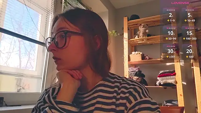 monlight  dana online show from March 4, 2026, 1:50 pm