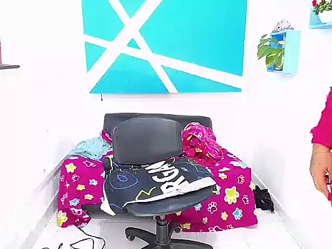 Mady Kolemam online show from December 19, 2024, 9:51 am