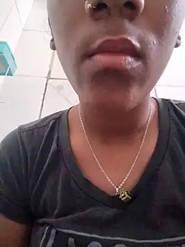 Snapshot of -_Anny_- chatting on October 25, 2025, 4:02 pm - Anny - online show from October 25, 2025, 4:02 pm