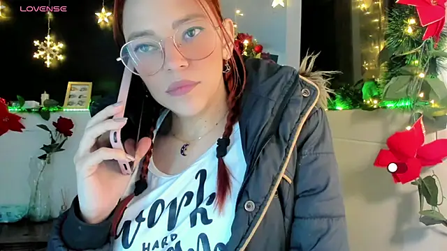 Snapshot of mariana_scott__ chatting on January 7, 2025, 1:49 am mariana scott   online show from January 7, 2025, 1:49 am