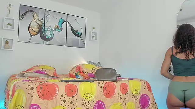 wendy alejo1712 online show from January 6, 2025, 10:37 pm