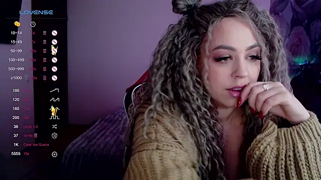  Just a queen 3 online show from February 1, 2025, 6:51 pm