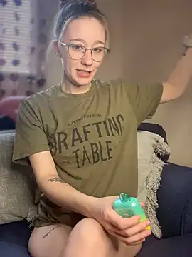 sage  marie online show from February 4, 2025, 2:21 pm