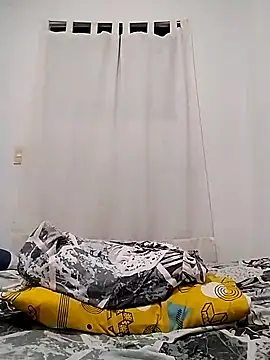 Demiansteven2 online show from January 12, 2025, 4:42 am