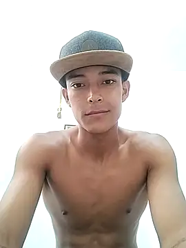 Demiansteven2 online show from January 18, 2025, 9:13 pm