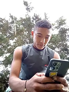 Demiansteven2 online show from October 16, 2025, 3:46 pm