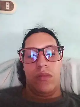 jeffersonelnio107 online show from October 30, 2025, 4:30 pm