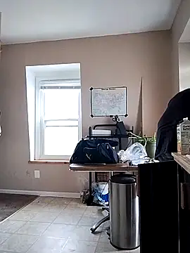 DARemo42O online show from February 19, 2025, 2:12 pm