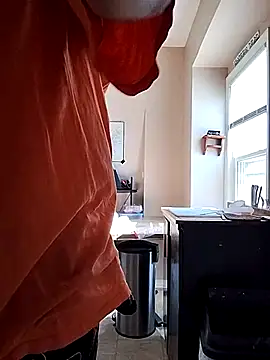 DARemo42O online show from October 24, 2025, 3:19 pm