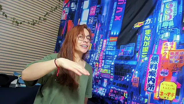 rosse 2504 online show from February 8, 2025, 4:14 pm