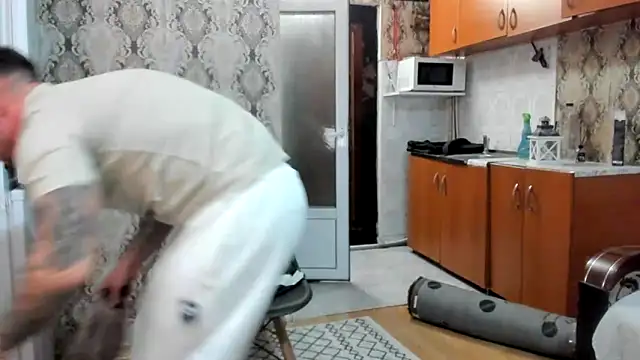 Jonmusclemaster online show from November 3, 2025, 8:54 pm