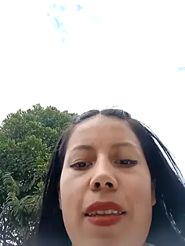 Snapshot of _andrea30 chatting on December 18, 2024, 6:46 pm andrea30 online show from December 18, 2024, 6:46 pm