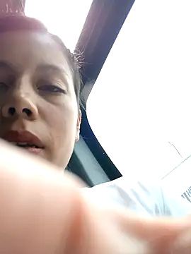 Snapshot of _andrea30 chatting on January 8, 2025, 5:15 pm andrea30 online show from January 8, 2025, 5:15 pm